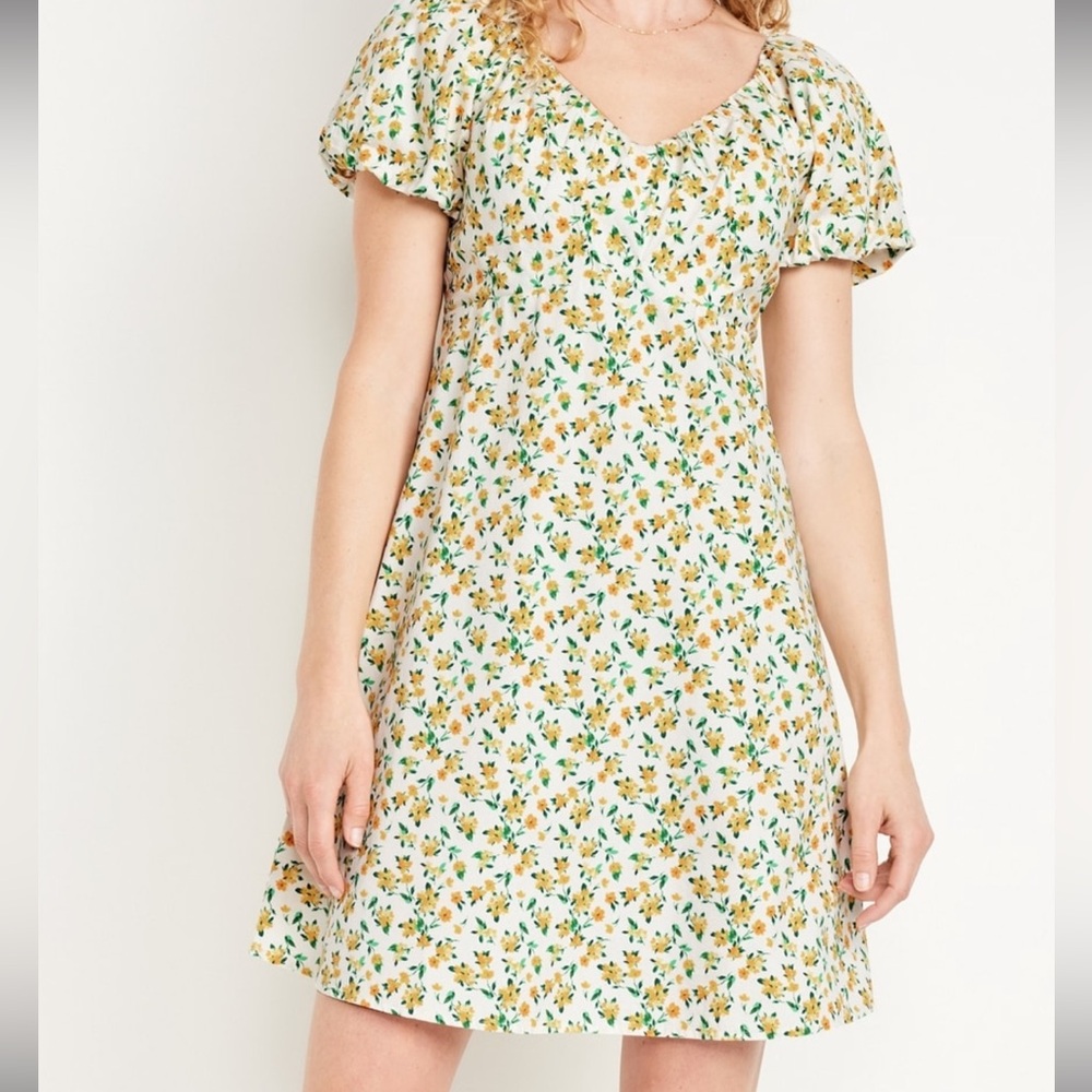 Old Navy Floral V-Neck Mini Swing Dress